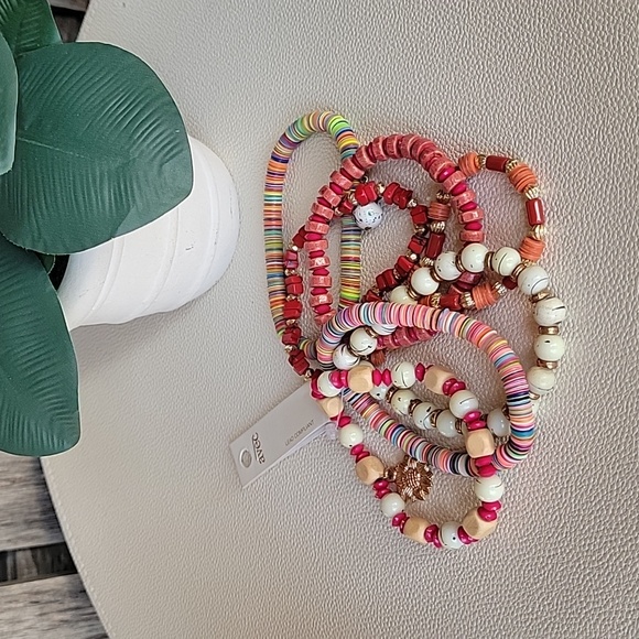 AVEC Colorful Red & Gold Tones Stretchy Beaded Bracelet Set of 7 - Picture 8 of 10